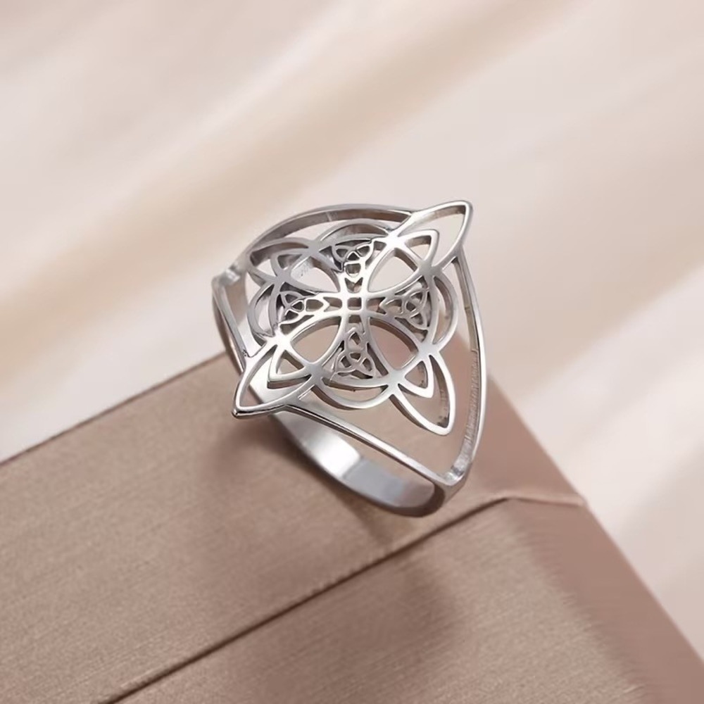Womens Stainless Steel Celtic Knot Witches.Knot Ring Silver Tone Filigree Size 7